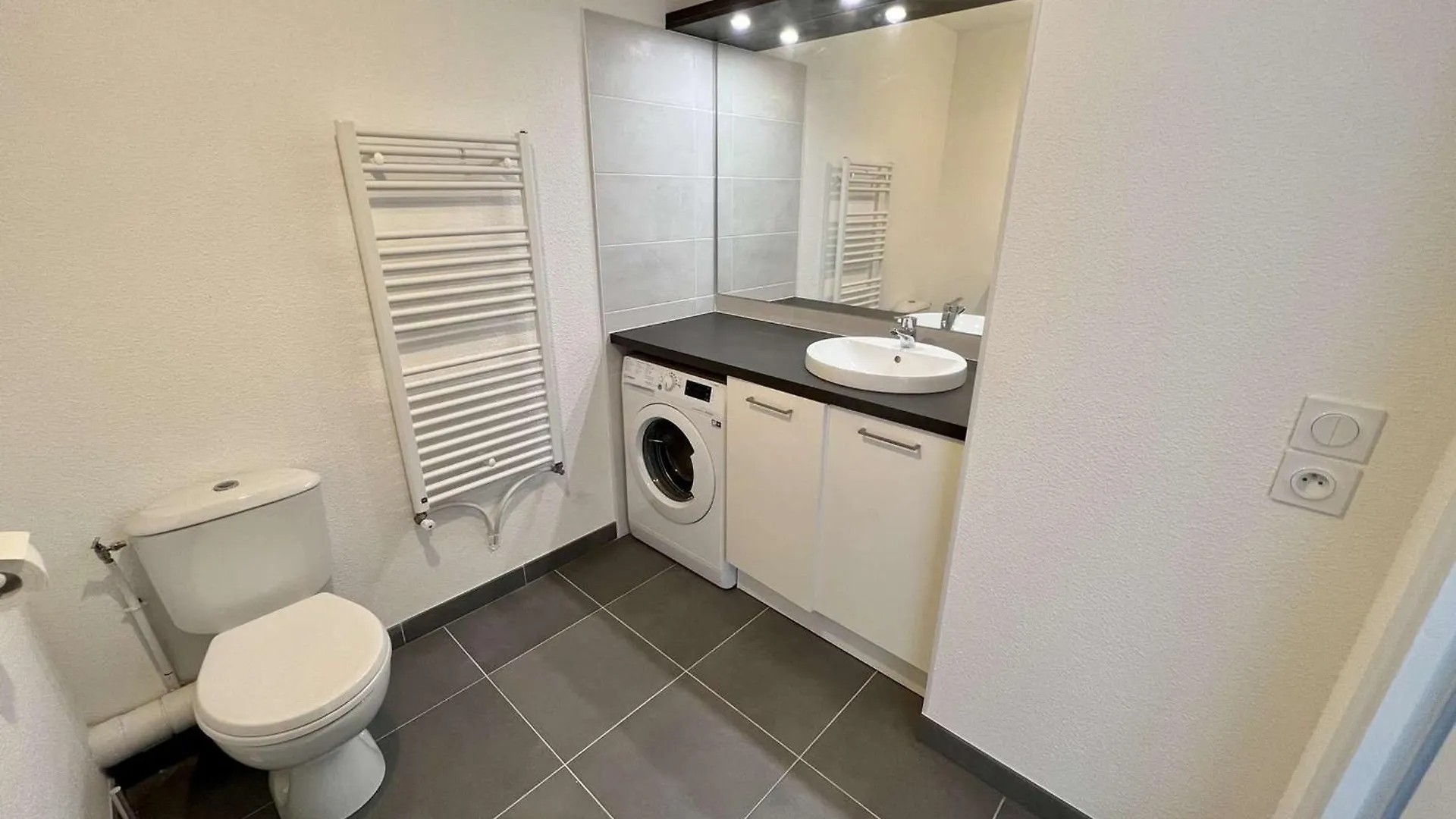 Appartamento Etel - Appt. Moderne 2 Pieces, Wifi & Parking, A 700M De La Plage - Fr-1-479-171 Francia